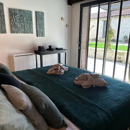 Silex, Belle An Pierre D Hotes & بيت ضيافة