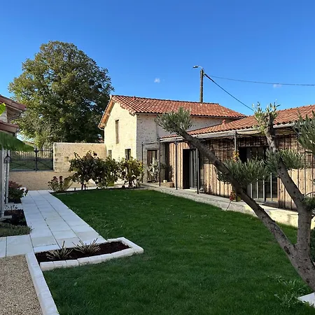 Silex, Belle An Pierre D Hotes & بيت ضيافة Saint-Cyr (Vienne)